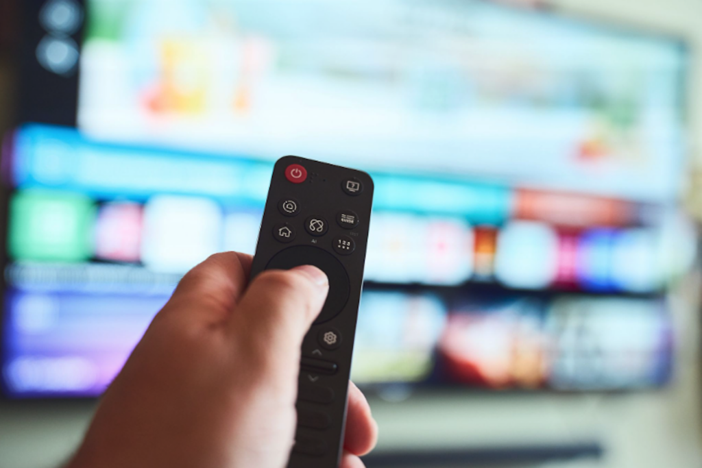 Wintv Advertising CTV Advertising vs Paid Social: Where Streaming Ads Win