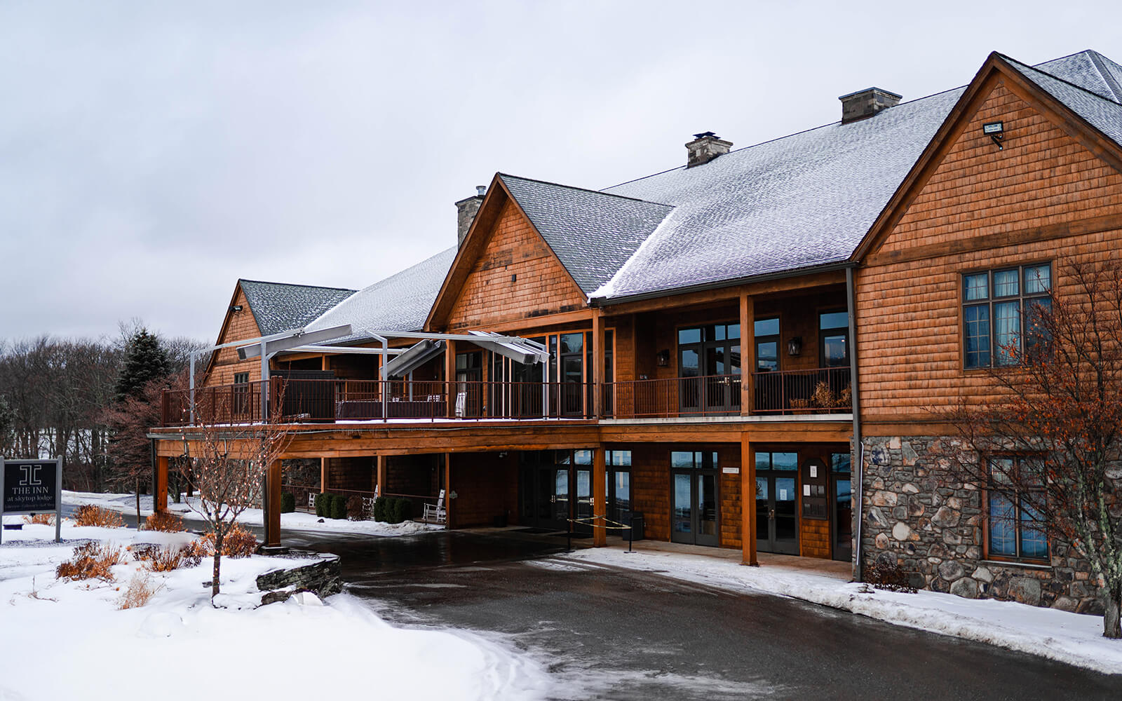 Exterior of Skytop Lodge in the snow