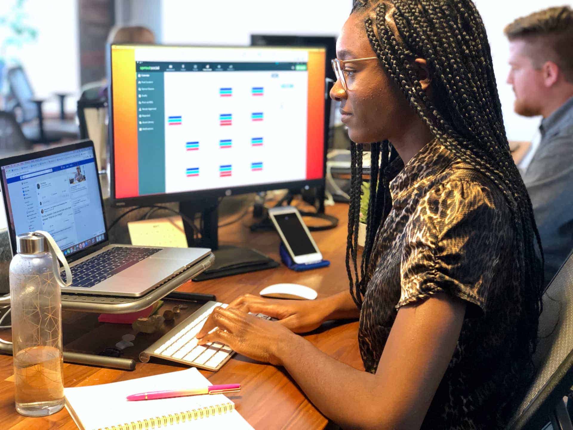 When are the Best Times to Post to Social Media? | Blog | Commit Agency